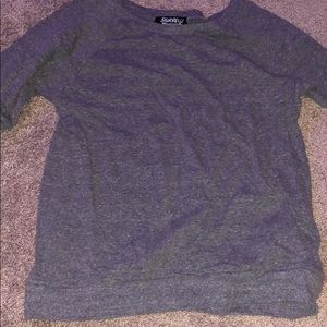 xs women grey short sleeve shirt